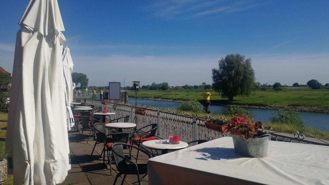 Elbhotel Bleckede Bagian luar foto